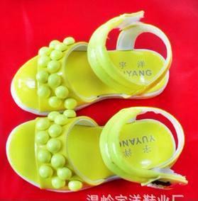 【2012新款溫嶺工廠批發(fā)大童鞋女童涼鞋公主鞋韓版平底】圖片,海量精選高清圖片庫_溫嶺宇洋鞋業(yè)廠-中國網(wǎng)庫